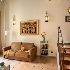 Cappellari Interno 4 - Campo De' Fiori Roma